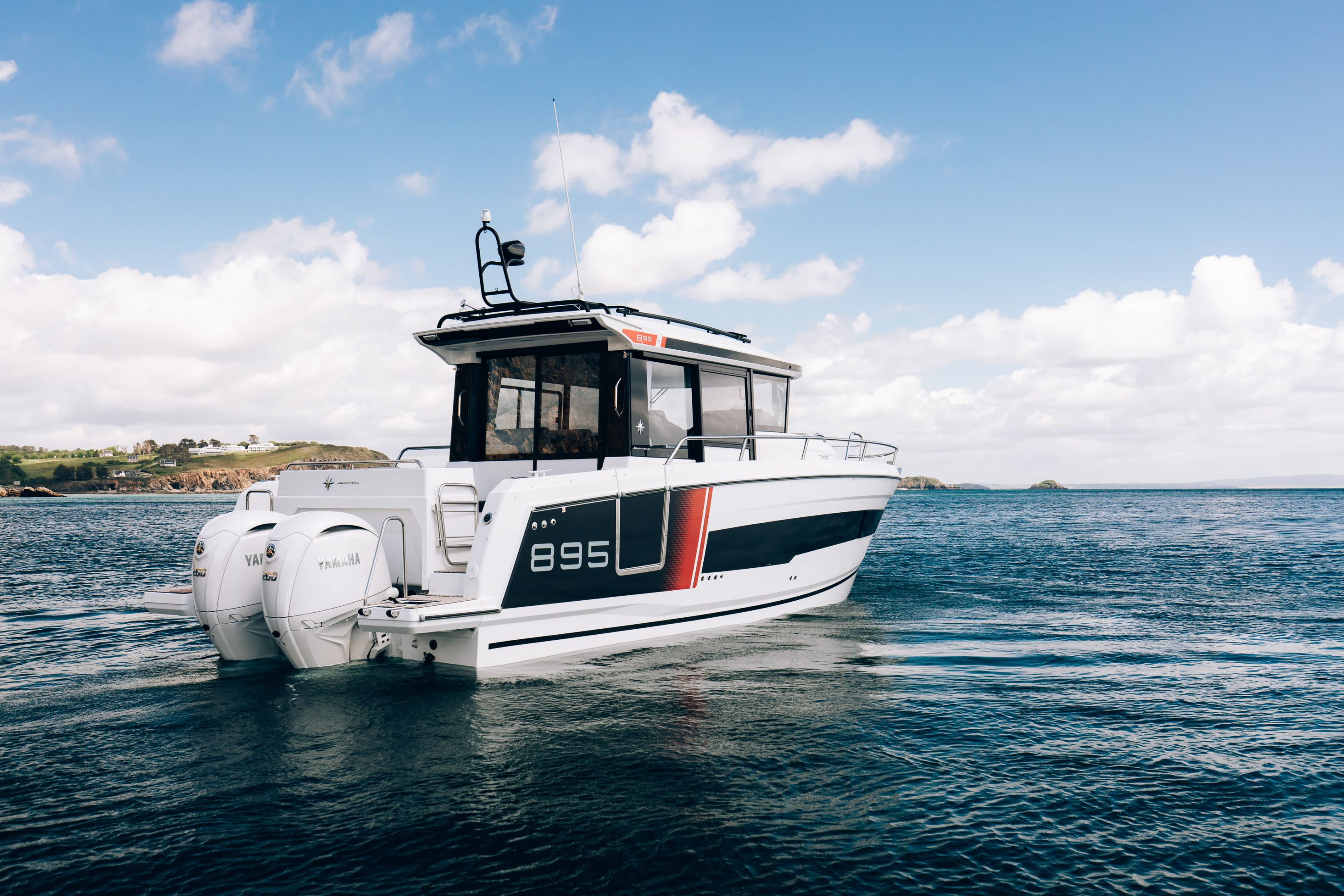 Jeanneau NC 895 Sport S2 | Sundance Yachts