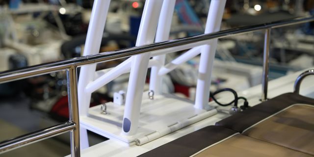 Radar mast