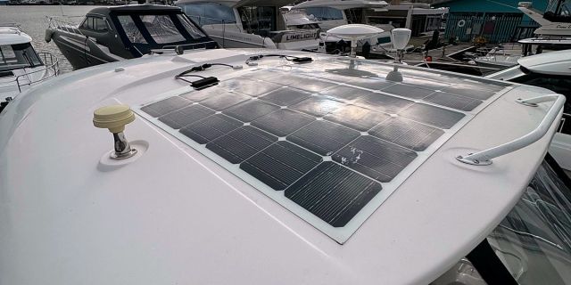 2009 Sea Ray Sundancer 350