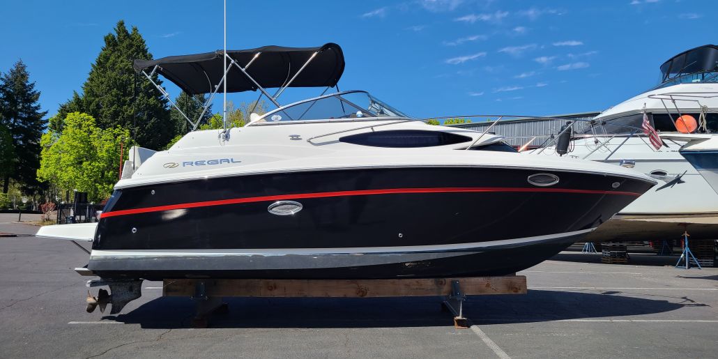 Photo of a 2008 Regal 2565