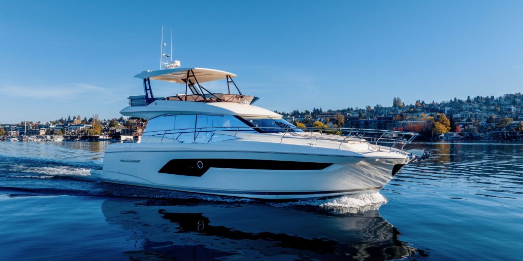 Photo of a 2023 Prestige Yachts 520 Fly