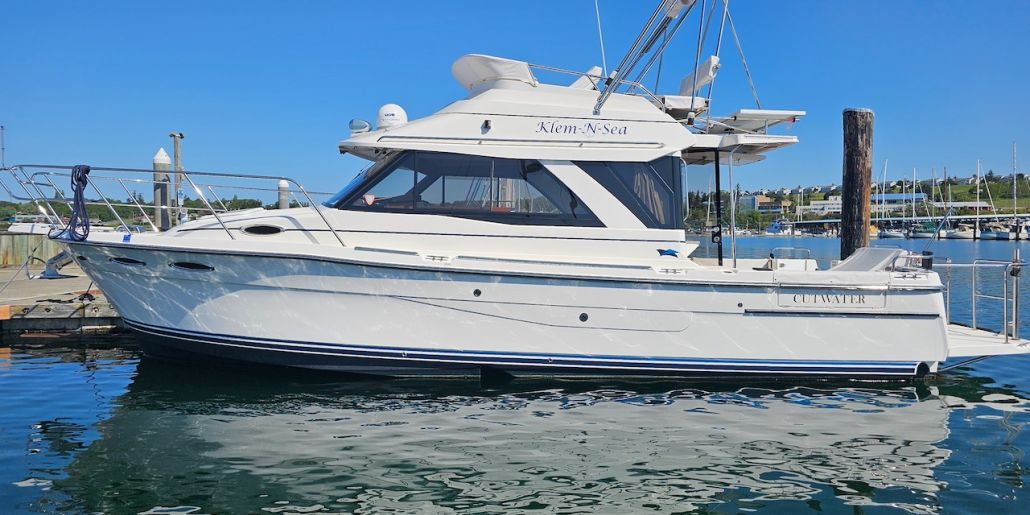 Photo of a 2019 Cutwater C-30 Command Bridge