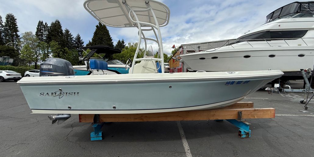 Photo of a 2008 Sailfish 1900 BB Bay Boat