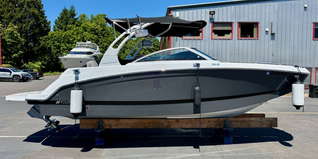 Photo of a 2023 Four Winns HD3 Surf