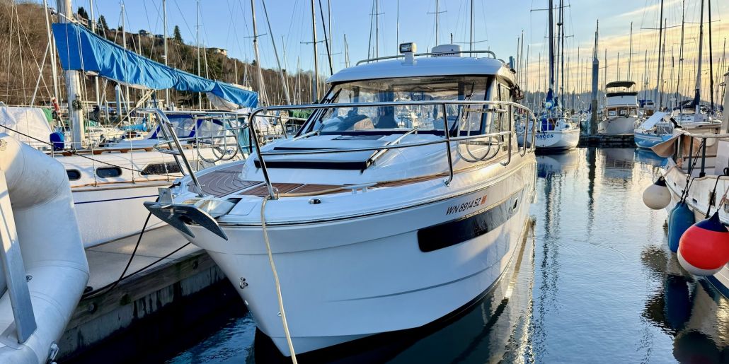 Photo of a 2022 Jeanneau NC 895