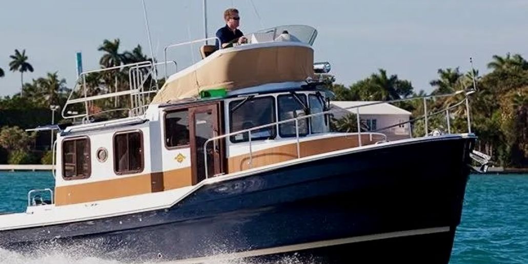 Photo of a 2015 Ranger Tugs R-31 CB