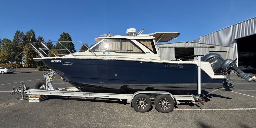 Photo of a 2024 Cutwater C-248 Coupe