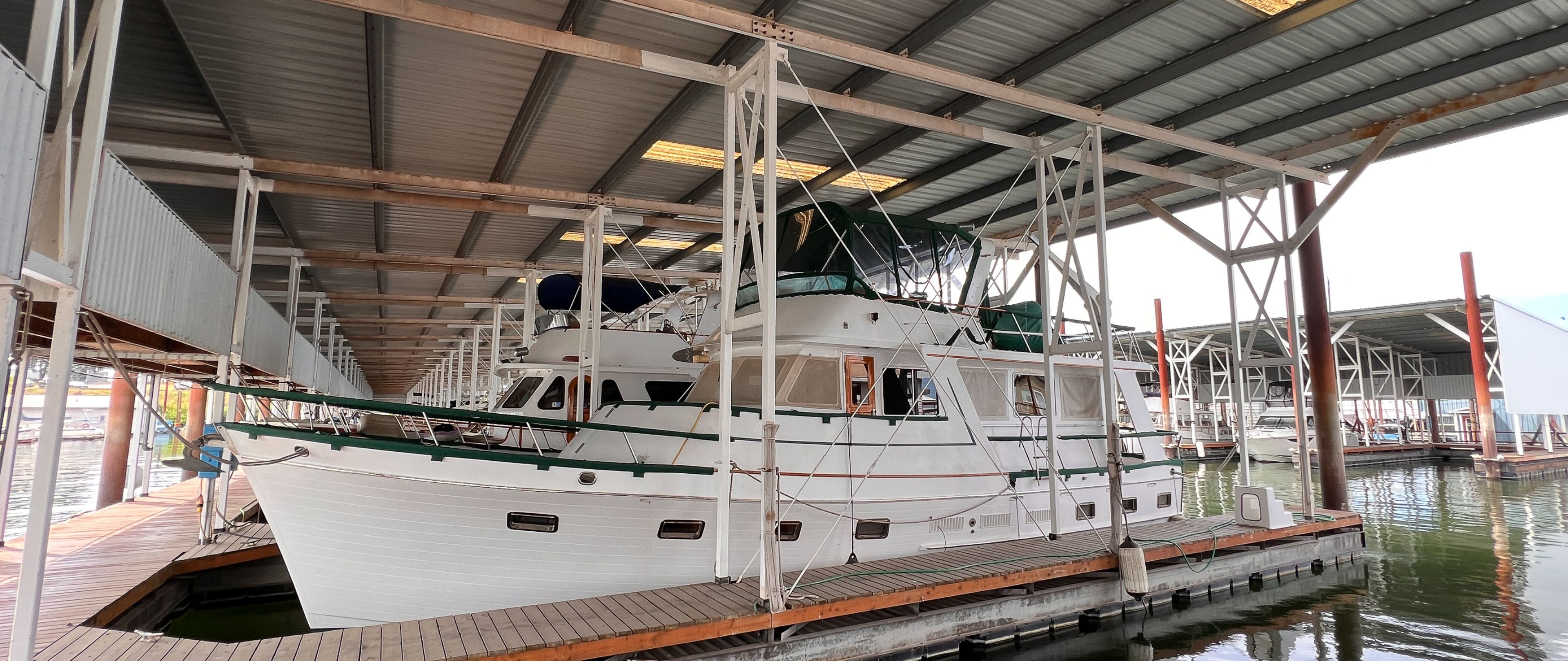 1982 Ocean Alexander MK1 Pilothouse | Sundance Yachts